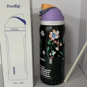 Owala Free Sip Stainless Steel Water Bottle / 32oz / Midnight Garden BRAND NEW
